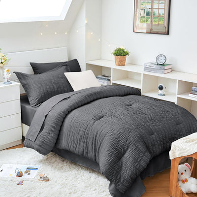 Seersucker Comforter Set – Full Size