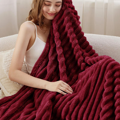 Gentlesoft White Fleece Throw Blanket