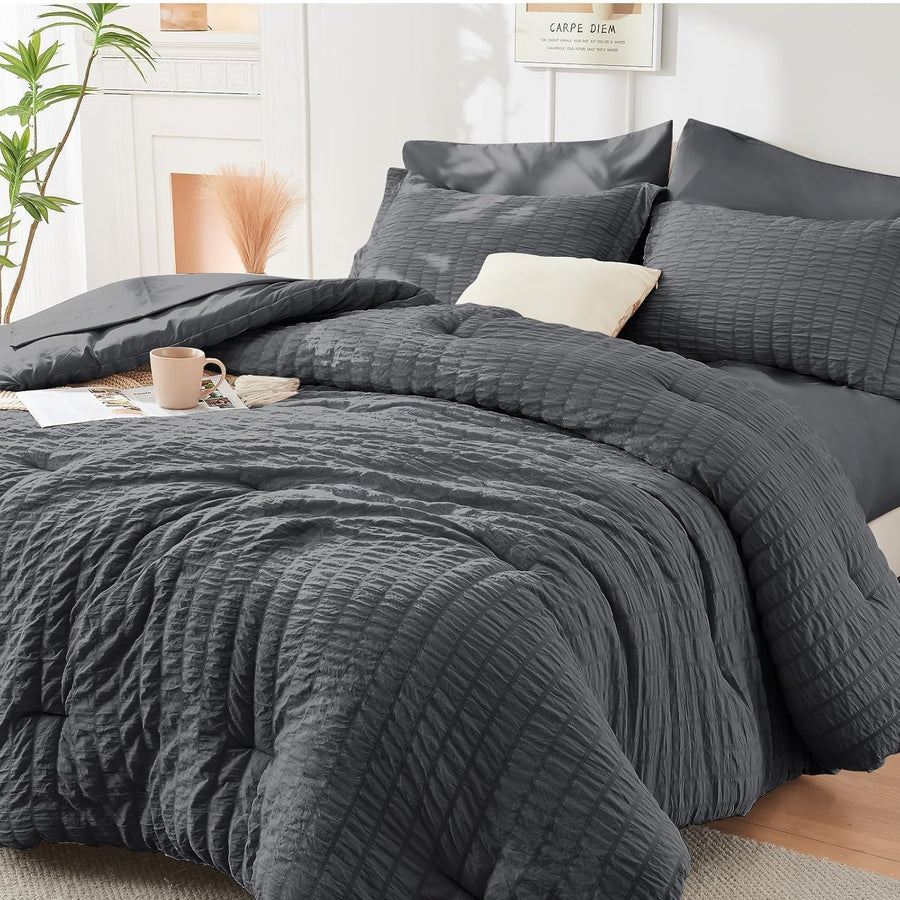 Seersucker Comforter Set – Full Size