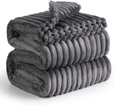 Gentlesoft White Fleece Throw Blanket