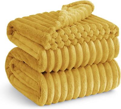 Gentlesoft White Fleece Throw Blanket