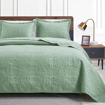 Refined All-Season Quilt Set