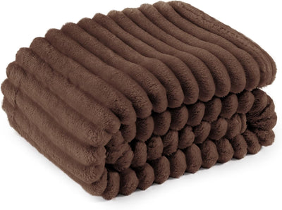 Gentlesoft White Fleece Throw Blanket