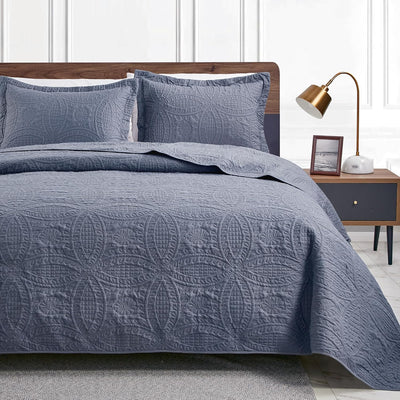 Refined All-Season Quilt Set