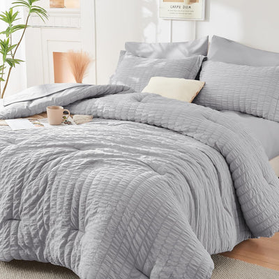 Seersucker Comforter Set – Full Size