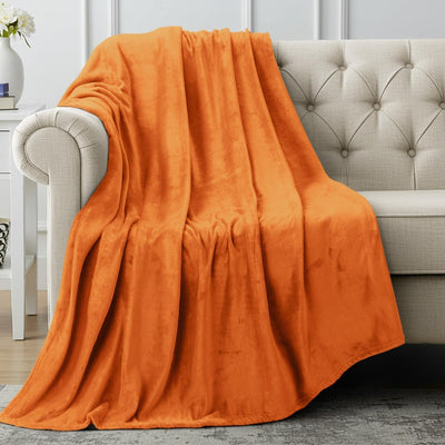 Refined Fleece Blanket — Timeless Warmth, Instant Comfort