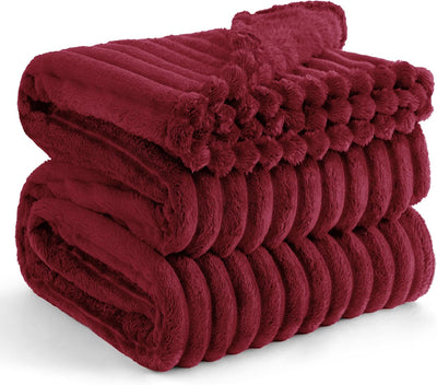 Gentlesoft White Fleece Throw Blanket