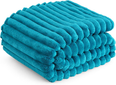 Gentlesoft White Fleece Throw Blanket